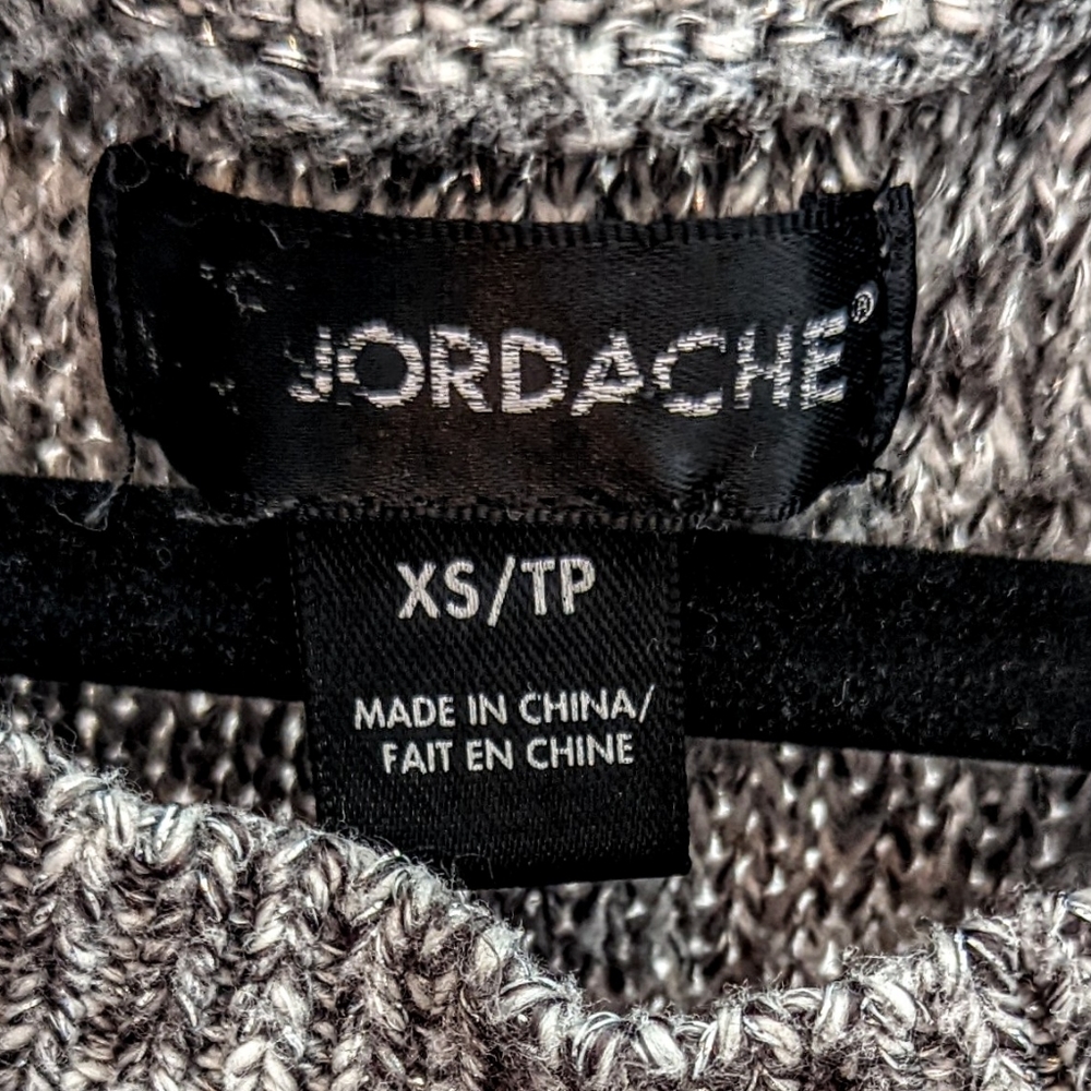 Silver & Grey Knit - Picture 6 of 7